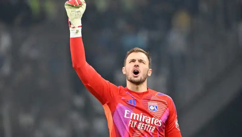 Spor Gündeminde Neler Oluyor? Transfer Haberiyle Sürprizler Kapıda!