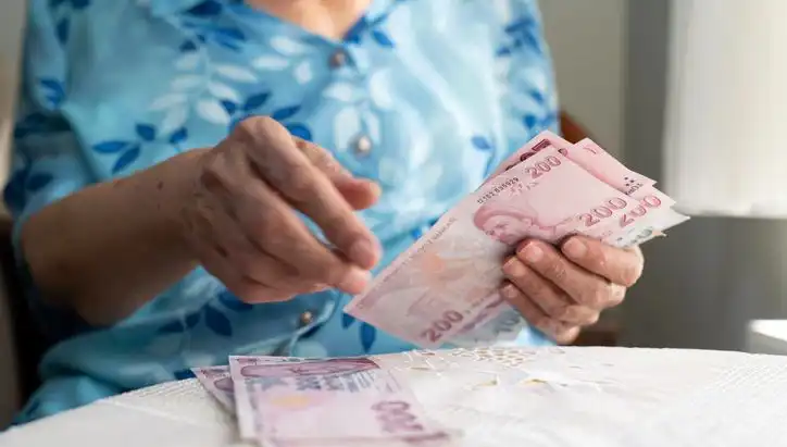 Emekliler Artık Dolandırıcıların Yeni Hedefi Haline Geldi!