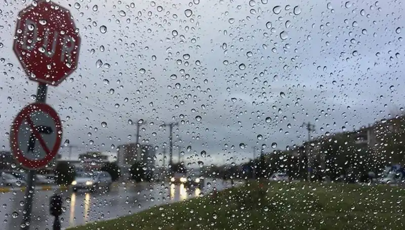 Meteoroloji'den Çok Sayıda İl İçin Sağanak Yağış Uyarısı Yapıldı