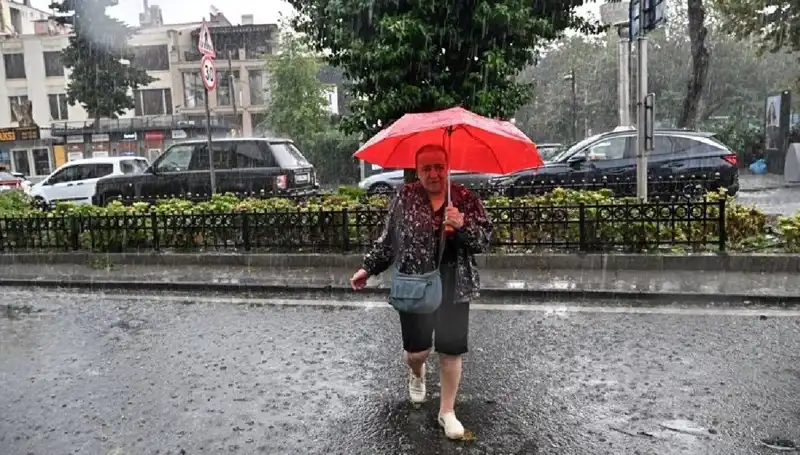 Sarı Kodlu Yağış Uyarısı: Hava Durumunda Beklenmedik Değişiklikler