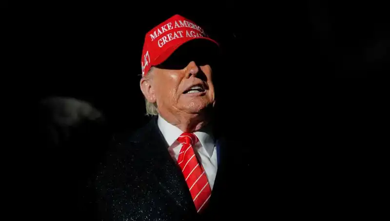 Yüksek Mahkeme Trump’a Yasal Olarak Göçmenlerin Statüsünü İptal Yetkisi Verdi!