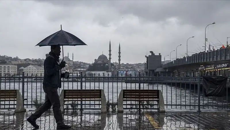 İstanbul'da Baharın Keyfi Sona Erdi: Kış Havanın Üstüne Geliyor!