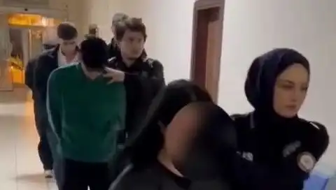 Silah Zoru ile Telefon Gaspı: 5 Şüpheli Kıskıvrak Ele Geçirildi