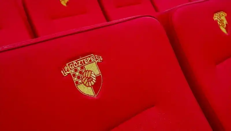 Göztepe, Genç Yıldız Junior Olaitan ile Yeni Bir Dönem Başlatıyor