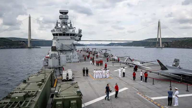 TCG Anadolu, Sarayburnu'ndan Ayrılarak Geleceğe Yelken Açtı