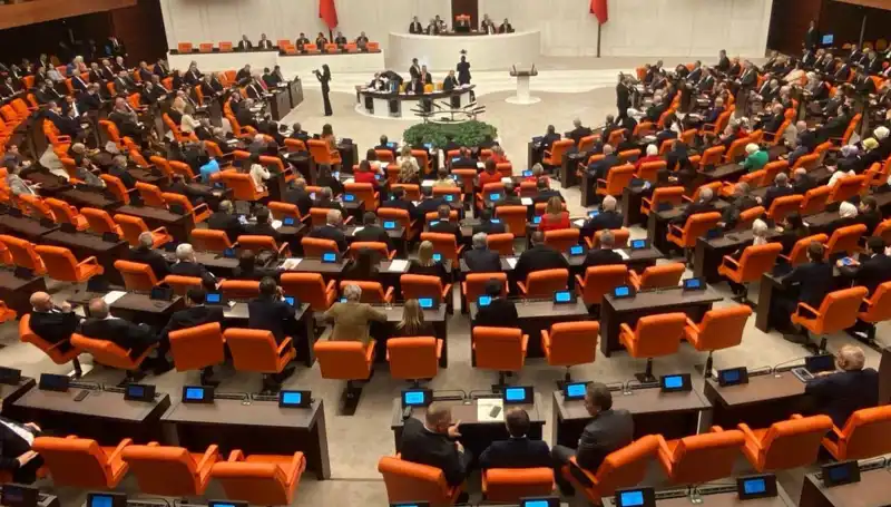 TBMM Komisyonları Hız Kesmiyor: Çalışmalar Resmi Gazete'de Duyuruldu