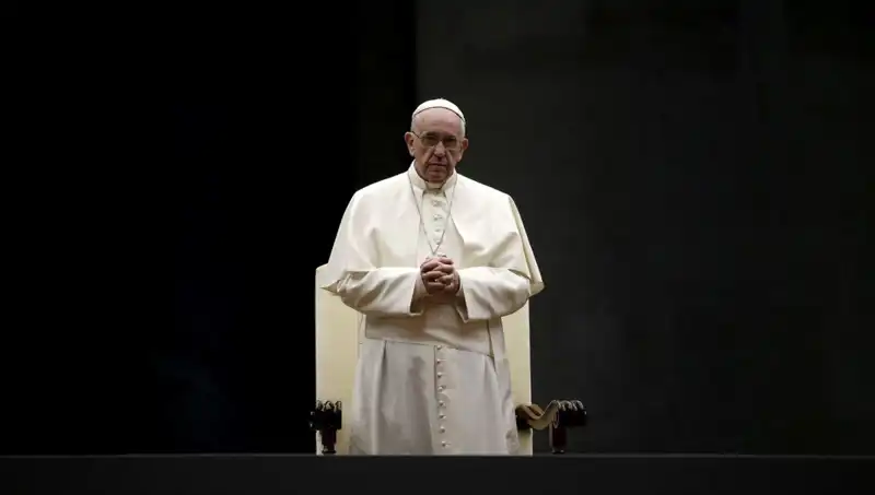 Kapıcılıktan Vatikan'a: Papa Francis’in Hayatında İlklerin Peşinde