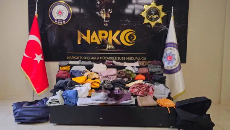 32 Kilo Metamfetaminle YakalananUyuşturucu Tüccarı Şok Yarattı