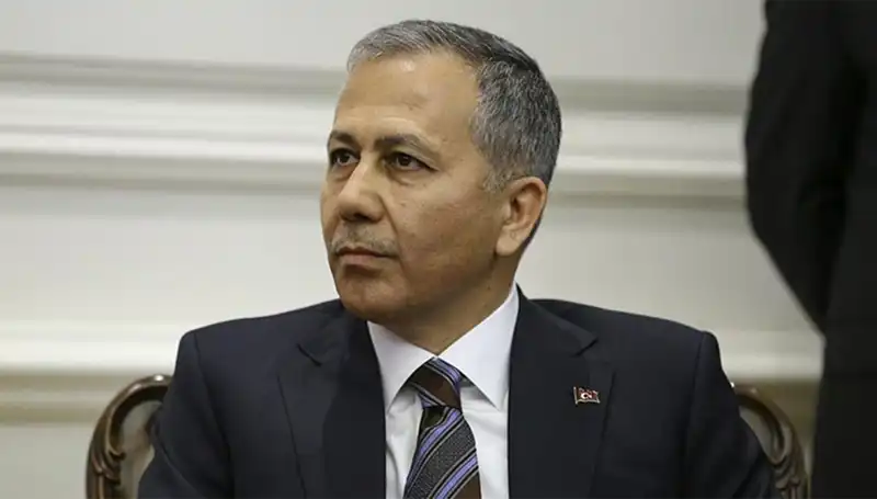 ** Trafik Cezalarında Reform: Bakan Yerlikaya'nın Yenilikçi Çözüm Önerileri**