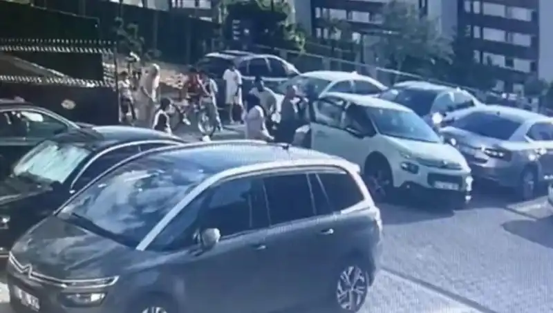 Eşini ve Yakınlarını Arabayla Ezdi: Bir Skandalın Ayrıntıları