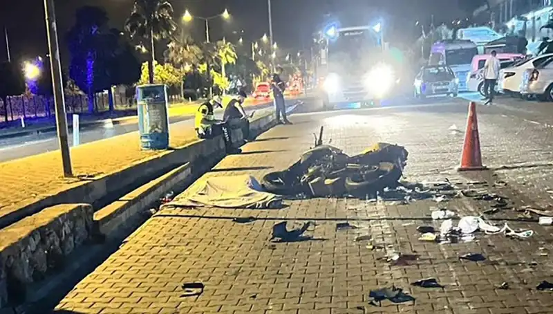 Alanya'da Motosiklet Kazası: Genç Hayatını Kaybetti, Olayın Ayrıntıları Şoke Etti