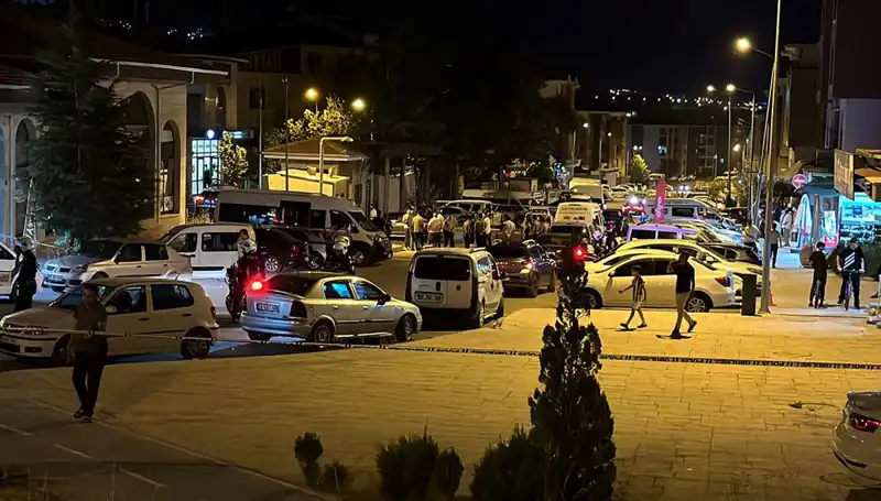 İki Aile Arasında Ortaya Çıkan Kavga: 1 Ağır Yaralı!