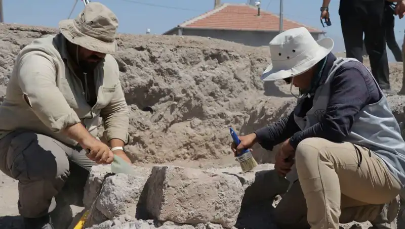 İç Anadolu'daki Mozaik Kazılarında Eşsiz Yeni Keşifler Ortaya Çıktı