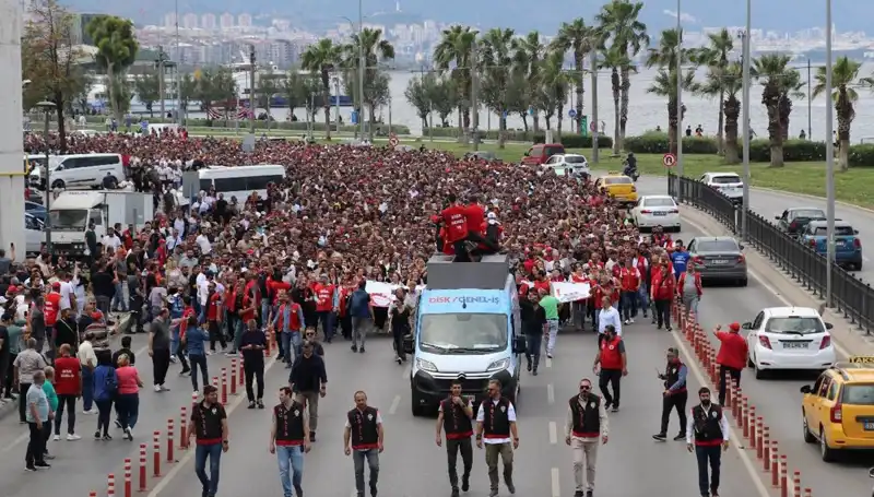 İzmir'de Grevde Olaylar: 4. Günde Neler Yaşandı?