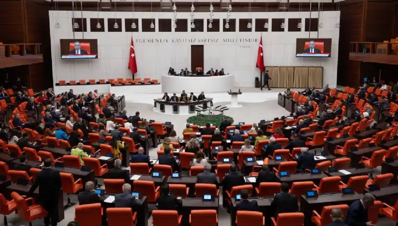 10'uncu Yargı Paketi Türkiye'de Meclis'ten Geçti: Ayrıntılar ve Etkileri