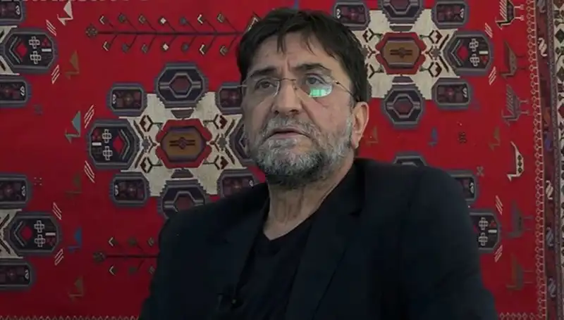 Nihat Genç, Türkiye'nin Önemli Gazetecilerinden Biri Olarak Hayatını Kaybetti