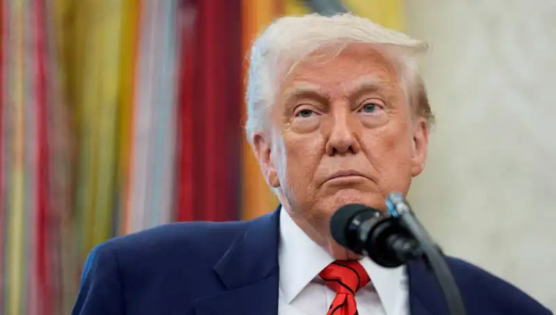 Trump G7 Zirvesini Terk Ederek Beyaz Saray'da Acil Toplantı Yapıyor