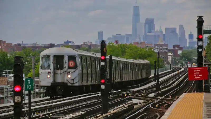 Metro Sörfü Gerçekleri: 15 Yaşında Bir Hayat Daha Kaybedildi