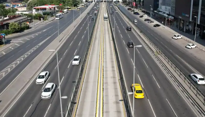 İstanbul'da Bayramda Yolların Boş Kalmış Olmasının Nedeni Nedir?