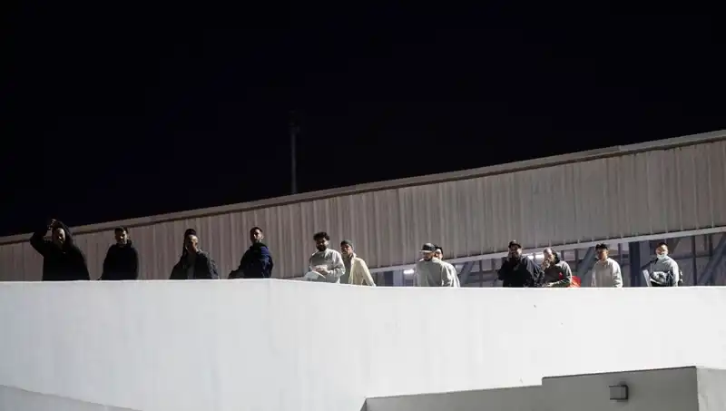 İki İlde Düzensiz Göçmen Operasyonu: Neler Yaşandı?