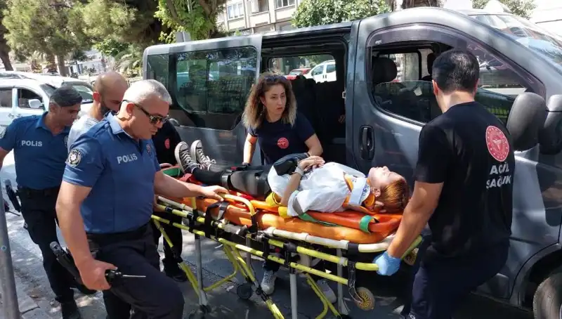 Samsun'da Minibüs Kazası: Sürücü ve Yolcuların Durumu Merak Ediliyor
