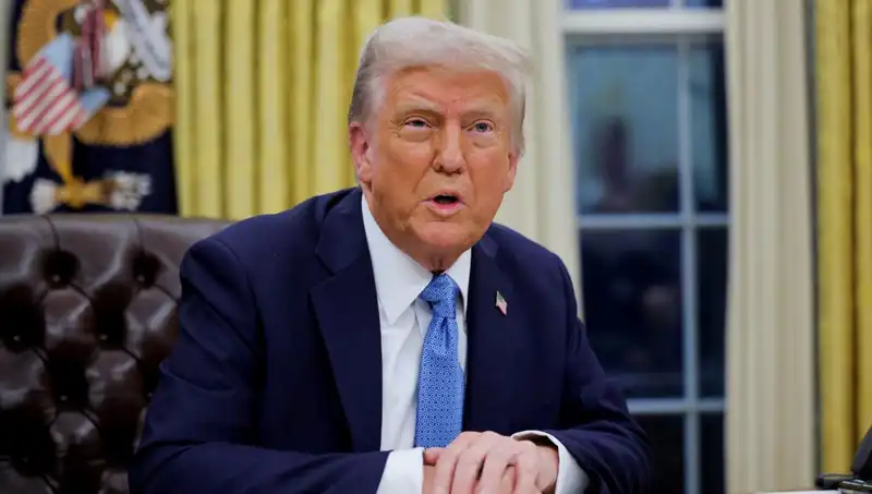 Trump'tan Sert Uyarı: İran’dan Petrol Alan Ülkelere Yaptırım Geliyor