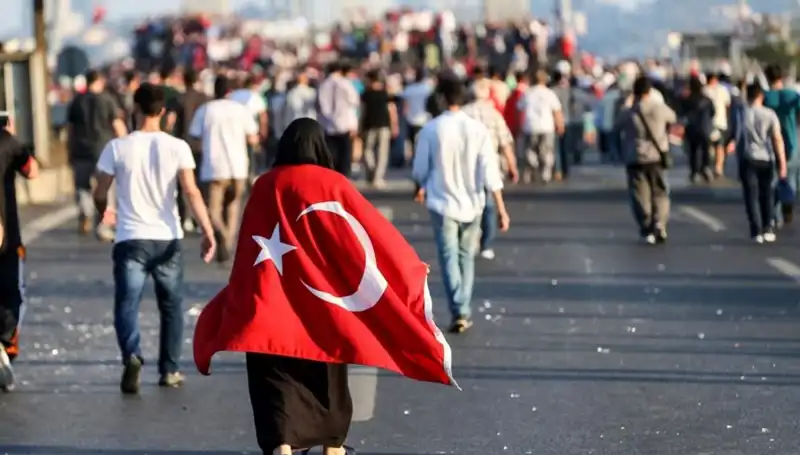 Kabineden 15 Temmuz Mesajları: Birlik, Beraberlik ve Demokrasi Vurgusu